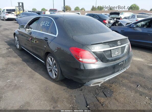 55SWF4JB5JU251145 2018 MERCEDES-BENZ C-CLASS Черный 