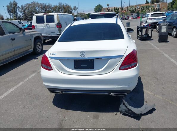 55SWF4JB6GU102140 2016 MERCEDES-BENZ C-CLASS White 