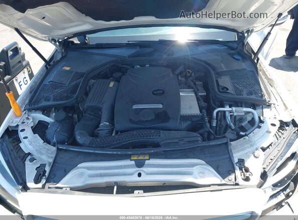 55SWF4JB6GU102140 2016 MERCEDES-BENZ C-CLASS White 