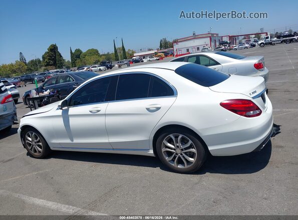 55SWF4JB6GU102140 2016 MERCEDES-BENZ C-CLASS White 