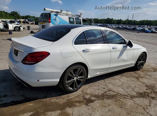 55SWF4JB6GU169417 2016 MERCEDES-BENZ C Белый Задняя правая четверть