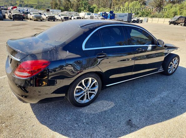 55SWF4JB6HU225034 2017 MERCEDES-BENZ C Black Tył prawy