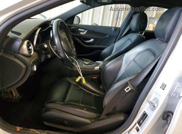 55SWF4JB6HU232145 2017 MERCEDES-BENZ C Silver წინა სალონის ხედი