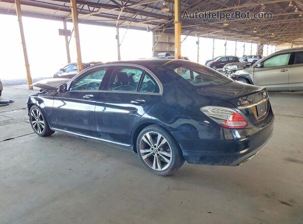 55SWF4JB6JU240218 2018 MERCEDES-BENZ C Черный Задняя левая четверть