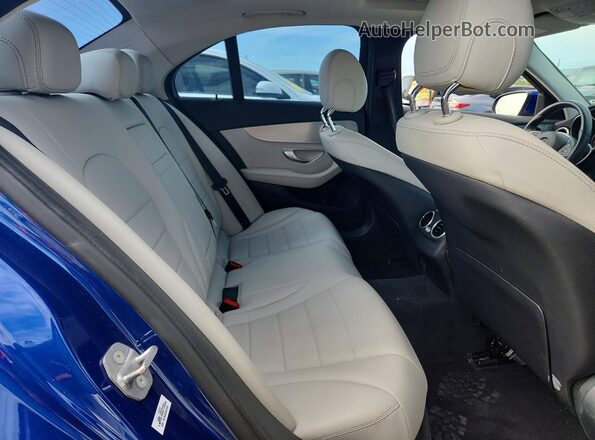 55SWF4JB6JU251641 2018 MERCEDES-BENZ C Blue 