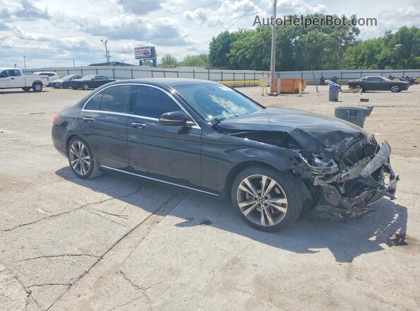 55SWF4JB7JU254211 2018 MERCEDES-BENZ C Black Front right