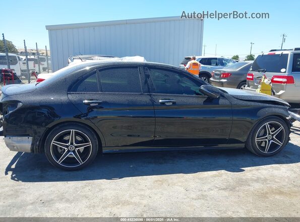 55SWF4JB7JU264799 2018 MERCEDES-BENZ C-CLASS Черный Панорамный вид салона 360°