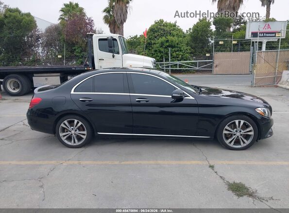 55SWF4JB8GU132711 2016 MERCEDES-BENZ C-CLASS Black Вид задньої частини салону