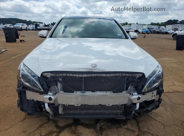 55SWF4JB8GU140808 2016 MERCEDES-BENZ C White Вид спереду