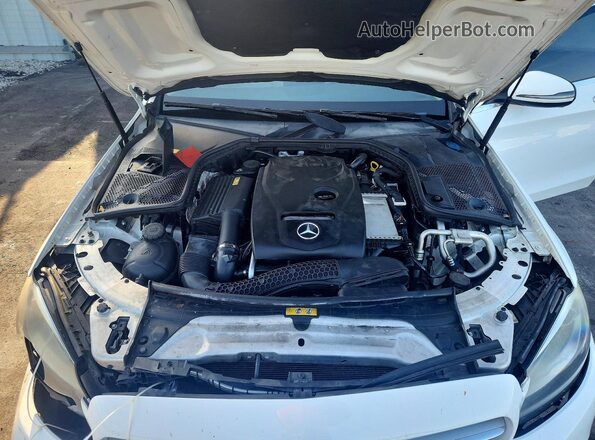 55SWF4JB8GU158676 2016 MERCEDES-BENZ C White 