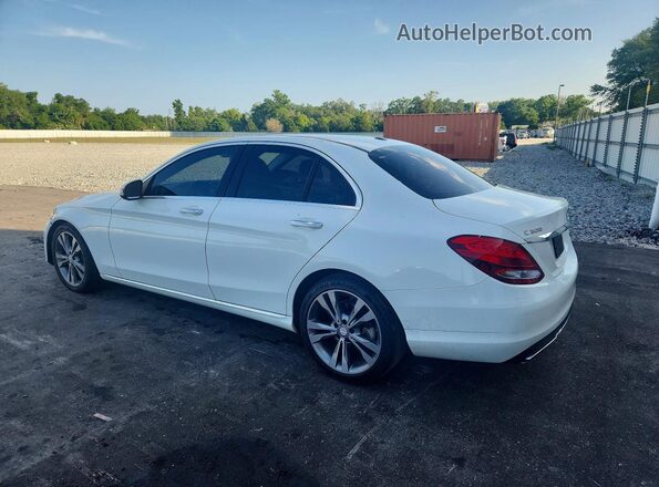 55SWF4JB8GU158676 2016 MERCEDES-BENZ C White 