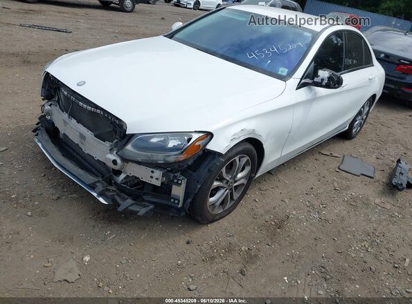 55SWF4JB8HU216559 2017 MERCEDES-BENZ C-CLASS White Widok z przodu