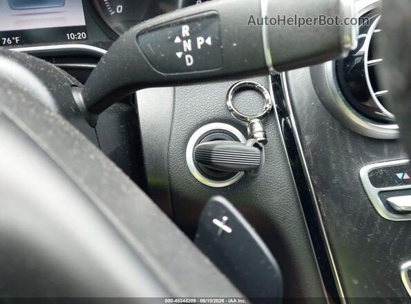 55SWF4JB8HU216559 2017 MERCEDES-BENZ C-CLASS White Widok deski rozdzielczej