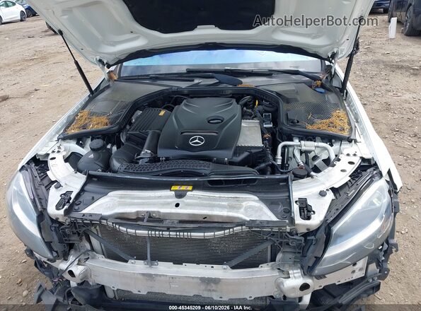 55SWF4JB8HU216559 2017 MERCEDES-BENZ C-CLASS White Widok z tyłu