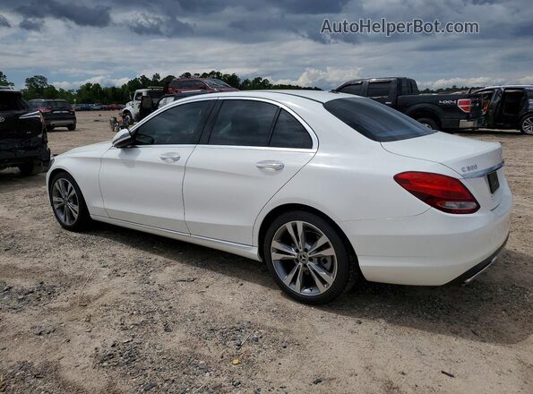 55SWF4JB8HU219719 2017 MERCEDES-BENZ C White Trasero izquierdo