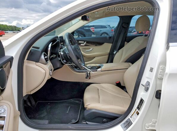 55SWF4JB8HU219719 2017 MERCEDES-BENZ C White Vista interior delantera