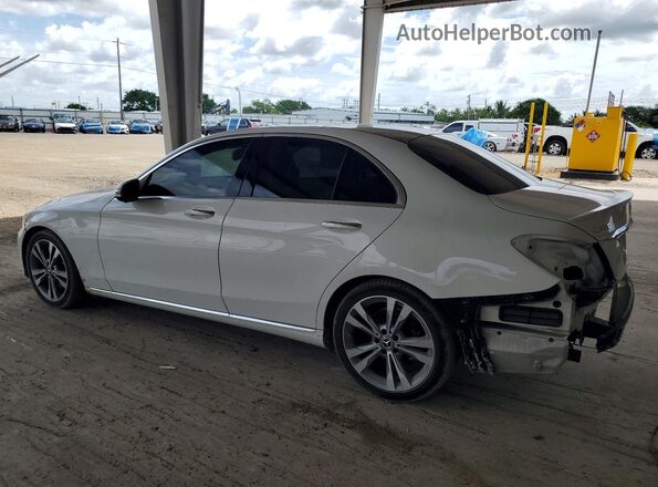 55SWF4JB8HU230042 2017 MERCEDES-BENZ C White 