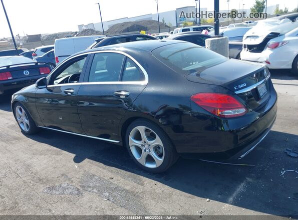 55SWF4JB8JU263080 2018 MERCEDES-BENZ C-CLASS Black 