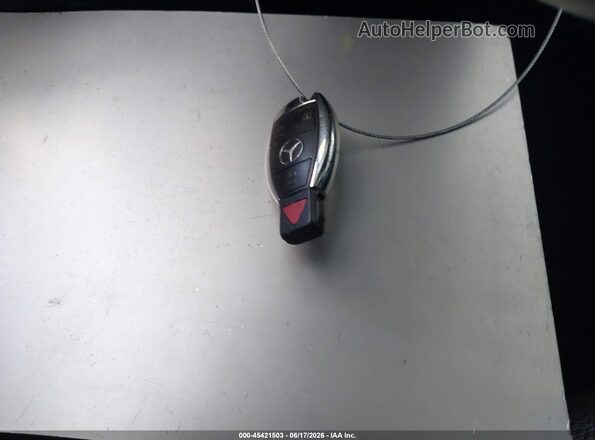 55SWF4JB9HU189646 2017 MERCEDES-BENZ C-CLASS Black Vista del salpicadero