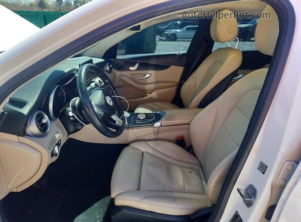55SWF4JB9HU201858 2017 MERCEDES-BENZ C White წინა სალონის ხედი