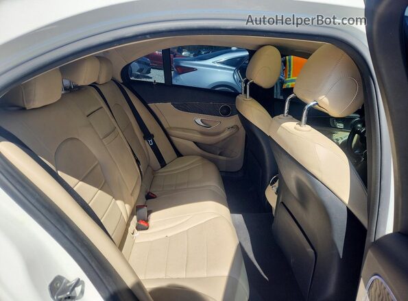 55SWF4JB9HU201858 2017 MERCEDES-BENZ C White უკანა სავარძლების ხედი