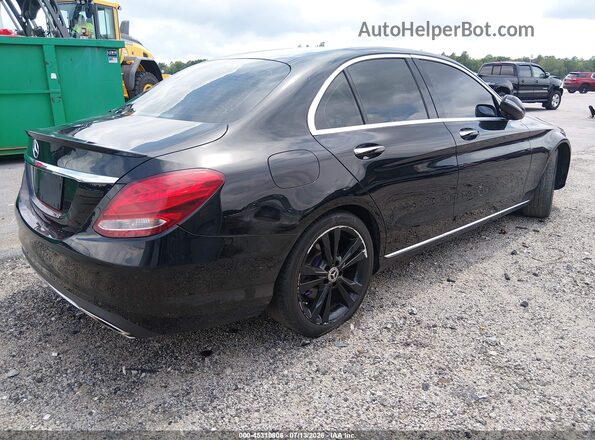 55SWF4JB9JU245137 2018 MERCEDES-BENZ C-CLASS Black Հետևի աջ