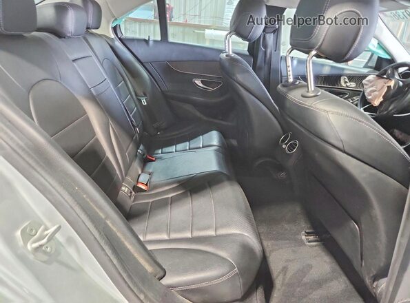 55SWF4JBXGU157416 2016 MERCEDES-BENZ C Silver Вид задніх сидінь