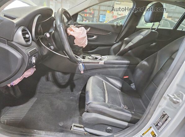 55SWF4JBXGU157416 2016 MERCEDES-BENZ C Silver Вид салону спереду