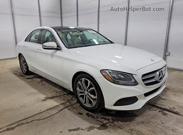 55SWF4JBXGU173017 2016 MERCEDES-BENZ C White Առջևի աջ