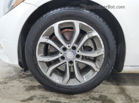 55SWF4JBXGU173017 2016 MERCEDES-BENZ C White 