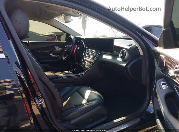 55SWF4JBXHU218426 2017 MERCEDES-BENZ C-CLASS Black Front interior view