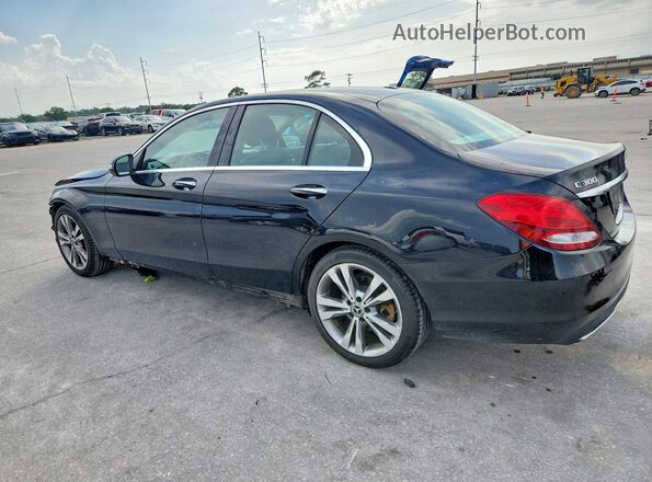 55SWF4JBXHU233203 2017 MERCEDES-BENZ C Black Rear left