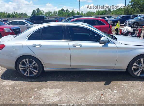 55SWF4JBXJU249696 2018 MERCEDES-BENZ C-CLASS Silver 360 interior view