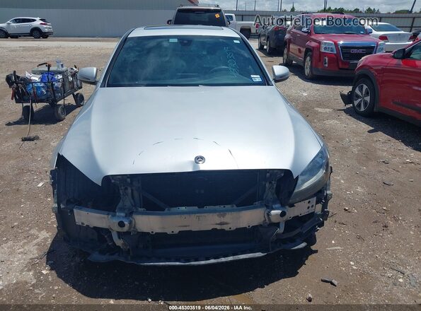 55SWF4JBXJU249696 2018 MERCEDES-BENZ C-CLASS Silver Rear interior view