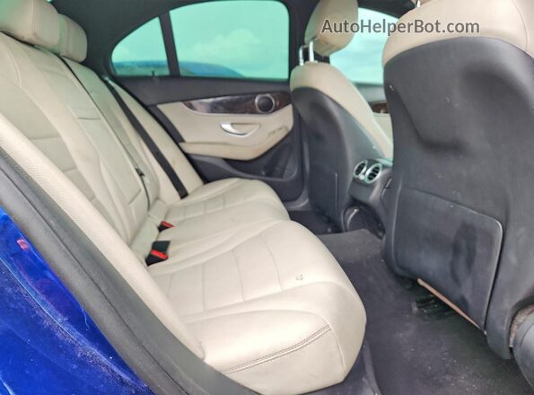 55SWF4JBXJU256518 2018 MERCEDES-BENZ C Blue Vista de los asientos traseros