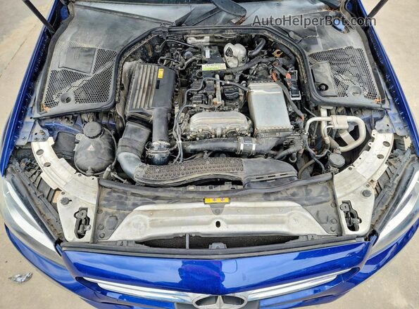 55SWF4JBXJU256518 2018 MERCEDES-BENZ C Blue Vista interior trasera