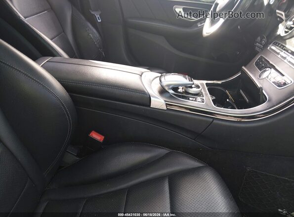 55SWF4KB0GU101886 2016 MERCEDES-BENZ C-CLASS Black Սալոնի դիմացի տեսք