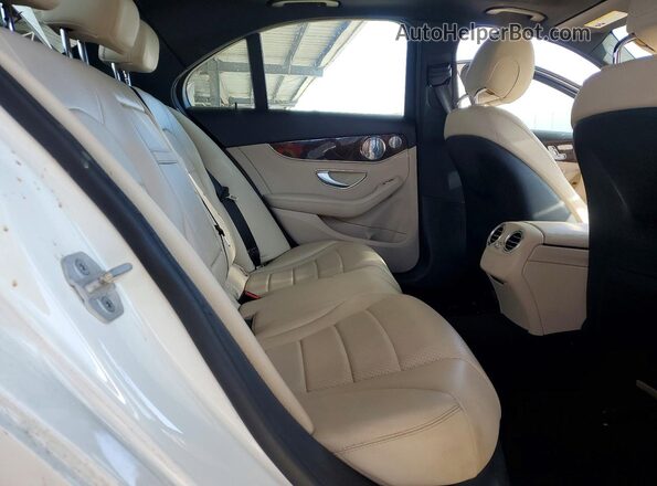 55SWF4KB0GU113570 2016 MERCEDES-BENZ C White 