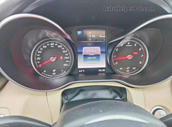 55SWF4KB0HU181675 2017 MERCEDES-BENZ C Белый Вид щитка приборов