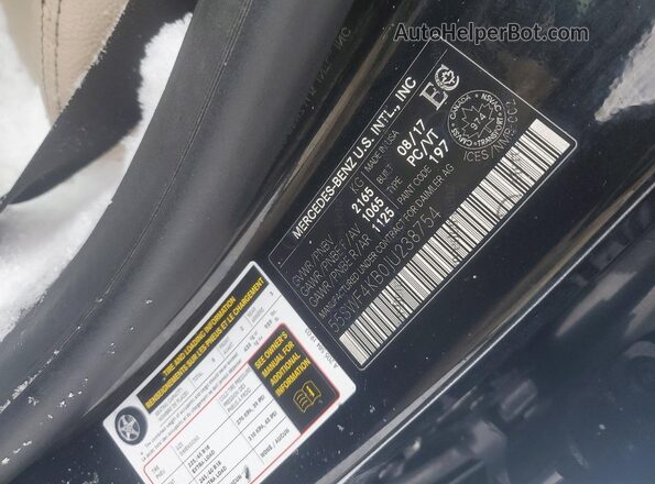 55SWF4KB0JU238754 2018 MERCEDES-BENZ C Black ძრავის განყოფილების ხედი