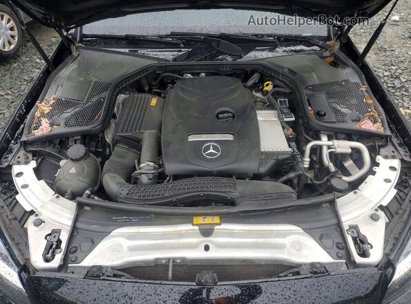 55SWF4KB0JU242013 2018 MERCEDES-BENZ C Black Вид задньої частини салону