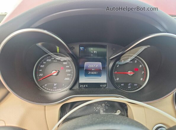 55SWF4KB1GU138977 2016 MERCEDES-BENZ C Red ხელსაწყოთა პანელის ხედი