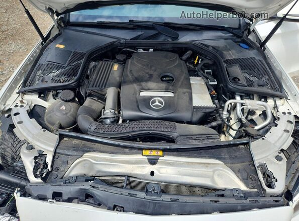 55SWF4KB2GU115935 2016 MERCEDES-BENZ C White Widok wnętrza z tyłu