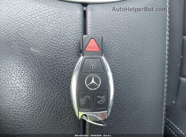 55SWF4KB2GU137899 2016 MERCEDES-BENZ C-CLASS White 