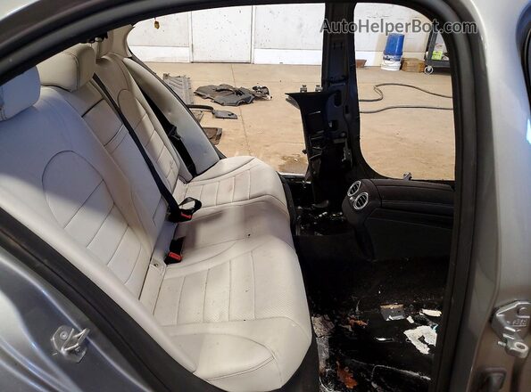 55SWF4KB2GU166898 2016 MERCEDES-BENZ C Silver Vista de los asientos traseros