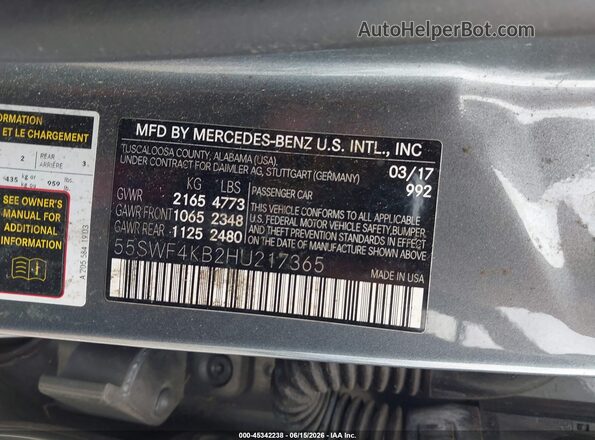 55SWF4KB2HU217365 2017 MERCEDES-BENZ C-CLASS Gray ძრავის განყოფილების ხედი
