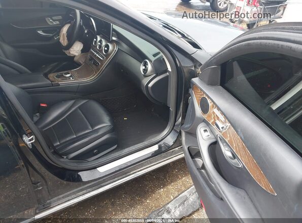 55SWF4KB2HU222629 2017 MERCEDES-BENZ C-CLASS Black Front interior view