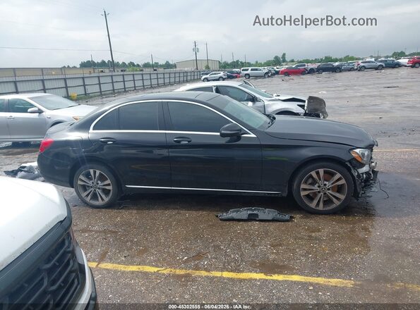 55SWF4KB2HU222629 2017 MERCEDES-BENZ C-CLASS Black 360 interior view