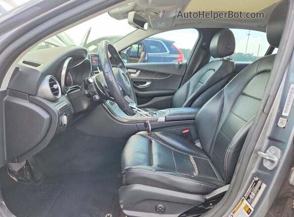 55SWF4KB3HU202146 2017 MERCEDES-BENZ C Серый Вид салона спереди