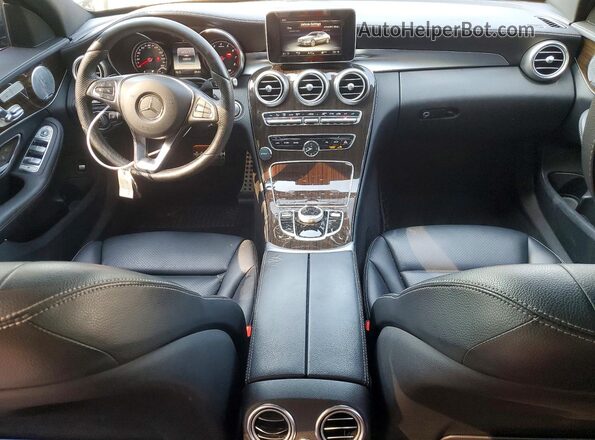 55SWF4KB4HU204021 2017 MERCEDES-BENZ C Black Widok deski rozdzielczej